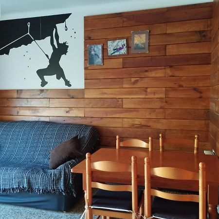 Appartamento Alquiler En Importante Zona De Escalada !! Camarasa Esterno foto