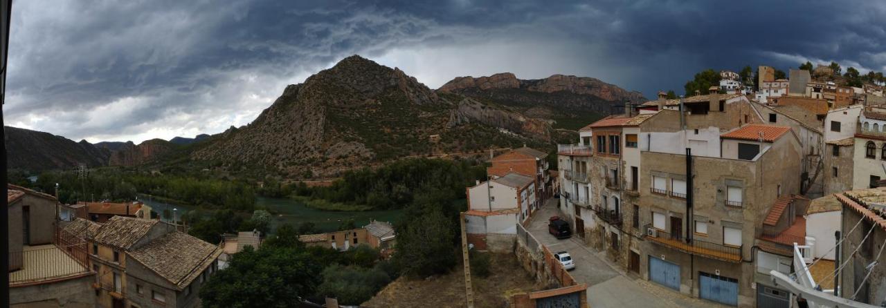 Appartamento Alquiler En Importante Zona De Escalada !! Camarasa Esterno foto